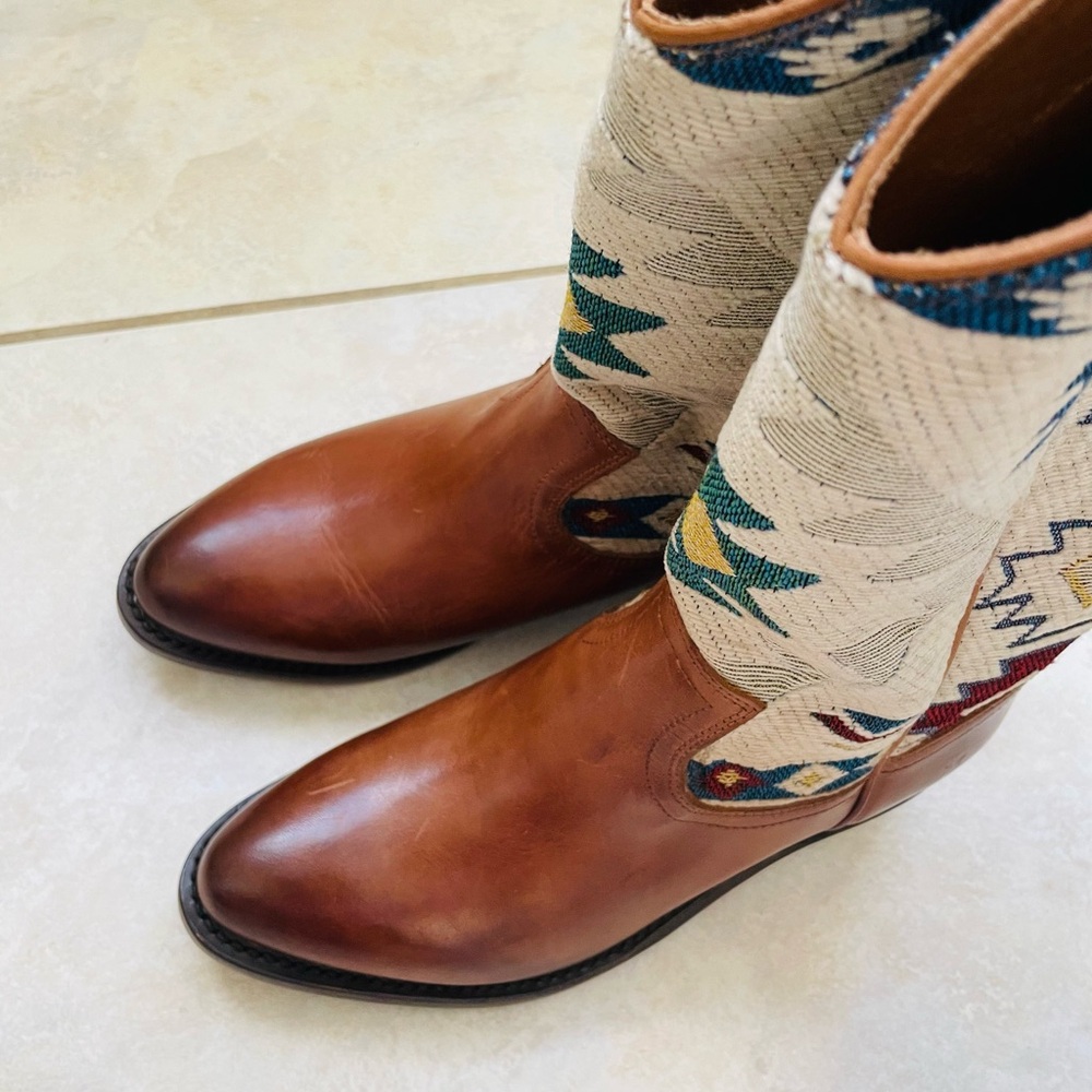 NWOB $378 FRYE BILLY PULL ON SOUTHWEST size 7 - Picture 9 of 12